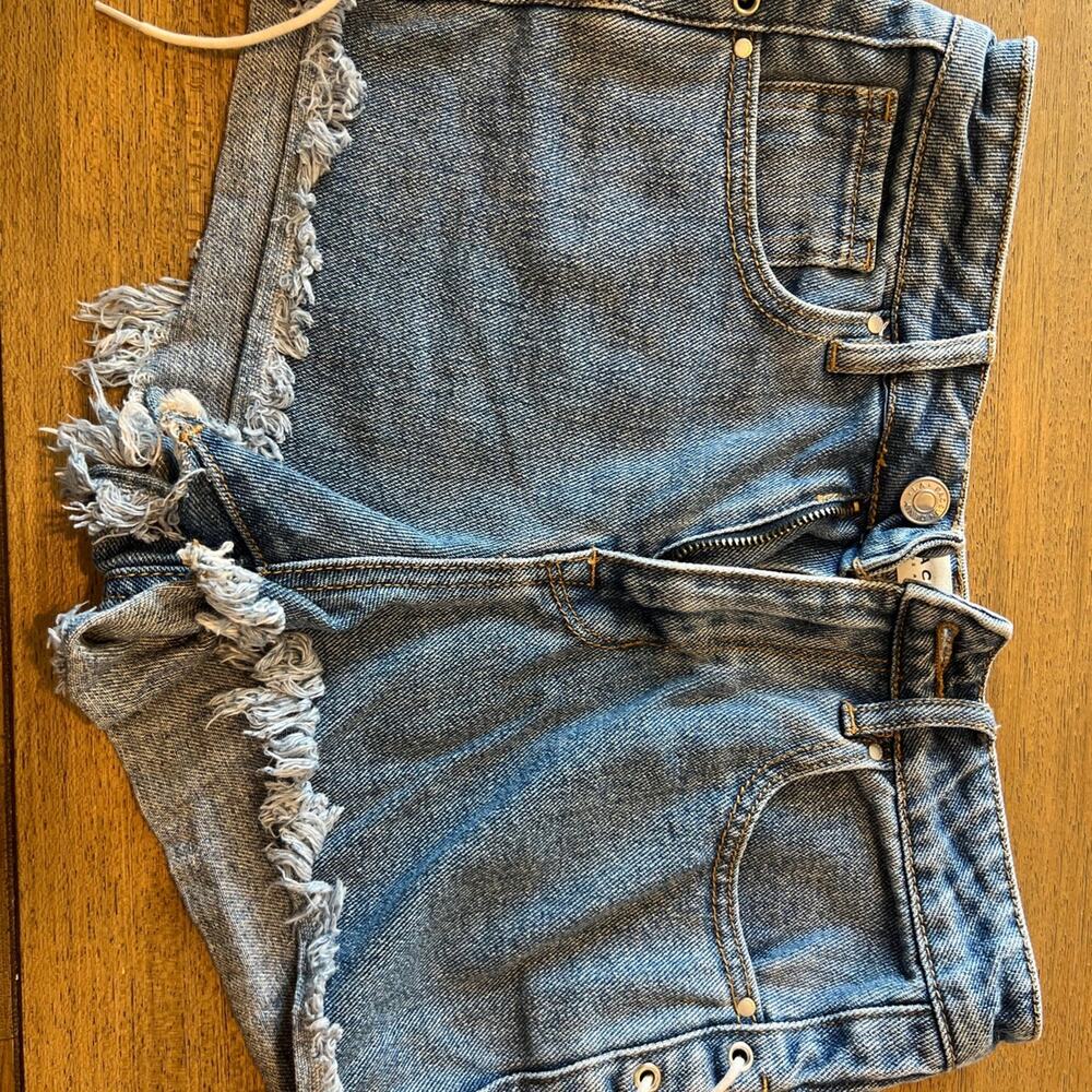 (25) PacSun High Rise Shorts - Picture 2 of 6